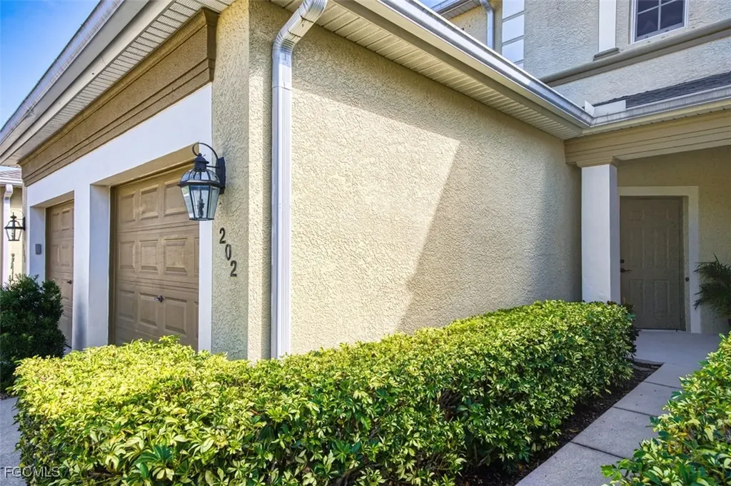 14732 Calusa Palms Drive Fort Myers FL 33919