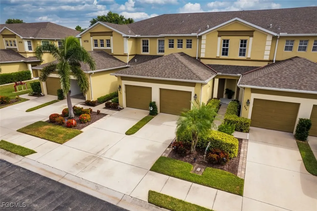 14732 Calusa Palms Drive Fort Myers FL 33919
