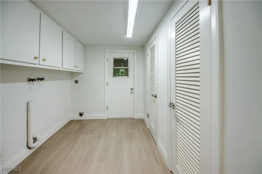 1519 Whiskey Creek Drive Fort Myers FL 33919