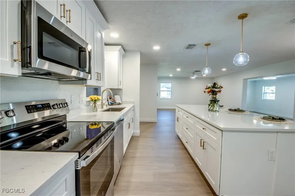 1519 Whiskey Creek Drive Fort Myers FL 33919