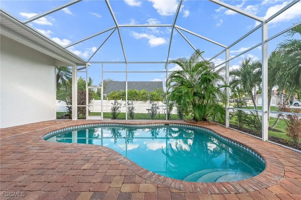 4009 SW 27th Avenue Cape Coral FL 33914