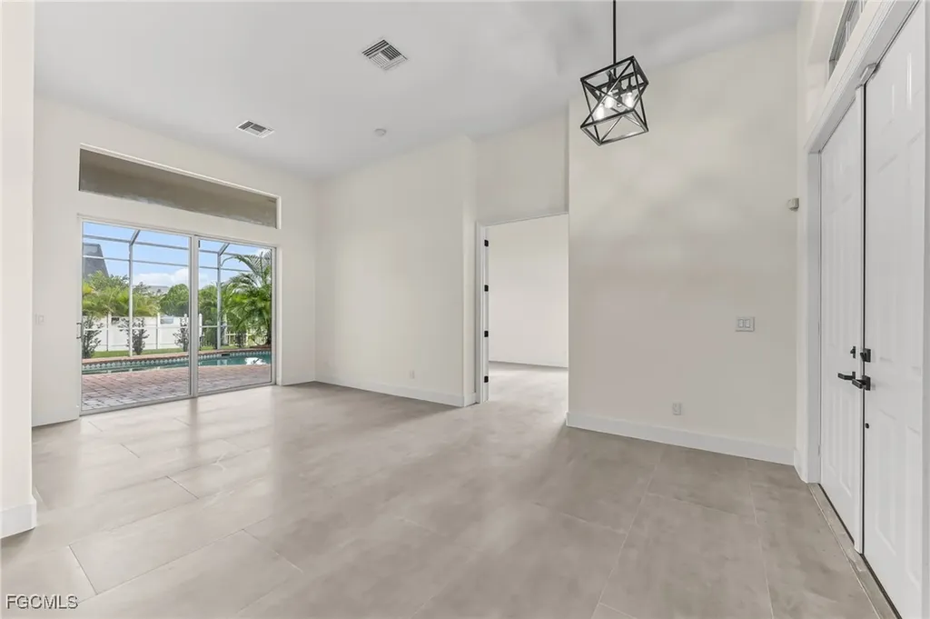 4009 SW 27th Avenue Cape Coral FL 33914