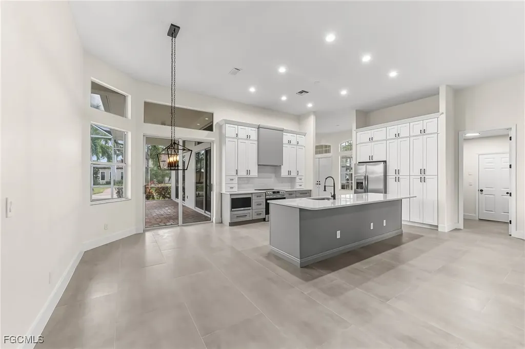 4009 SW 27th Avenue Cape Coral FL 33914