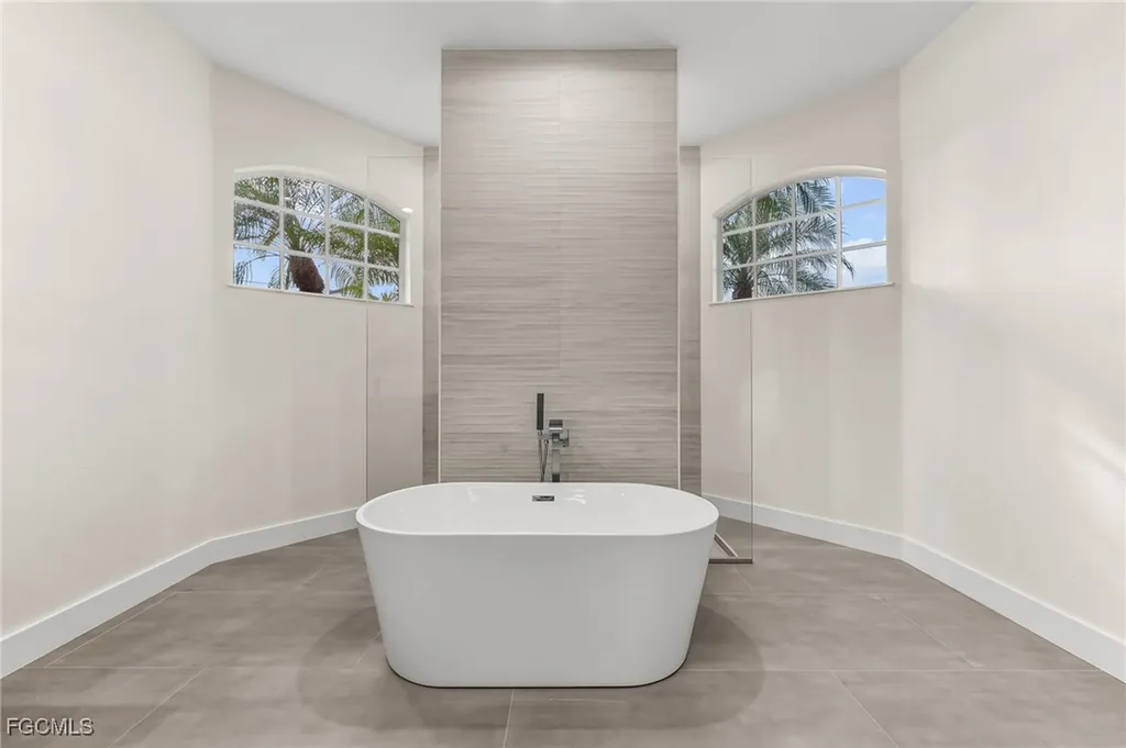 4009 SW 27th Avenue Cape Coral FL 33914