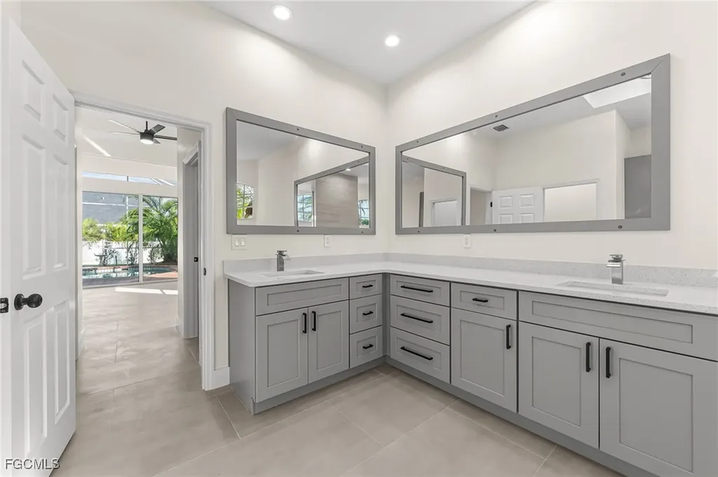 4009 SW 27th Avenue Cape Coral FL 33914