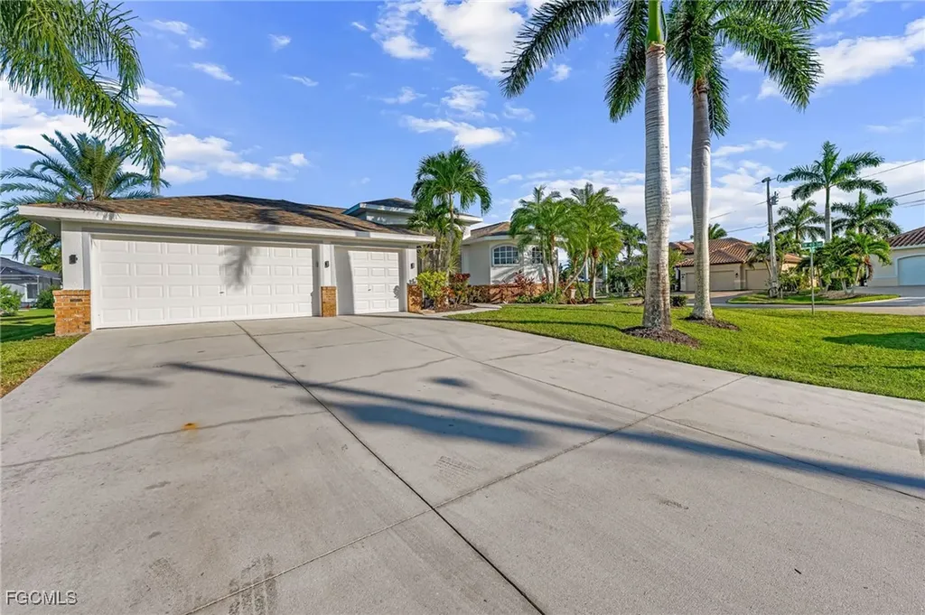 4009 SW 27th Avenue Cape Coral FL 33914
