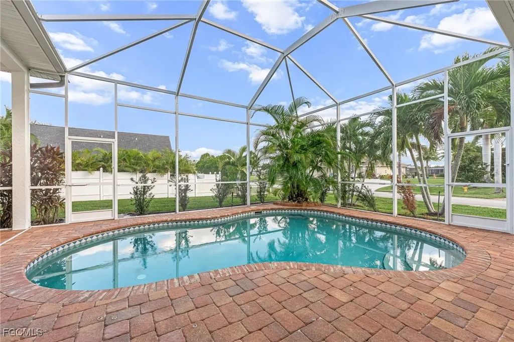 4009 SW 27th Avenue Cape Coral FL 33914