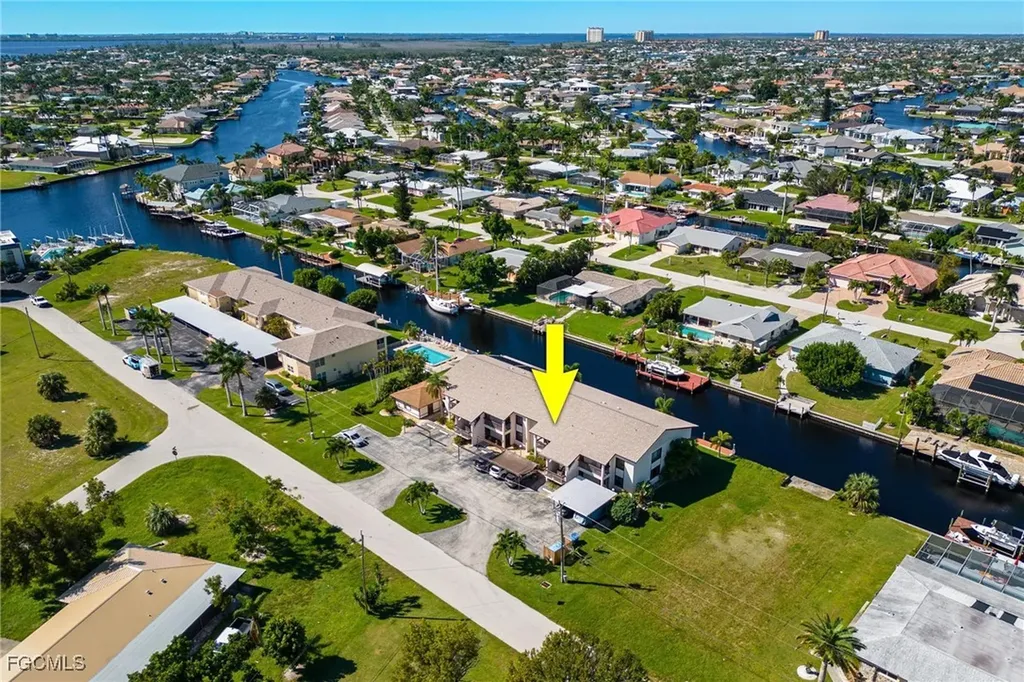 4914 Tudor Drive Cape Coral FL 33904