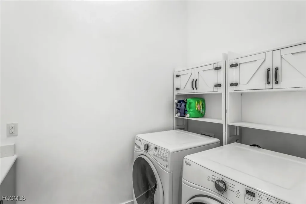 5321 SW 20th Place Cape Coral FL 33914