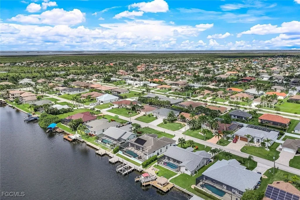 5321 SW 20th Place Cape Coral FL 33914