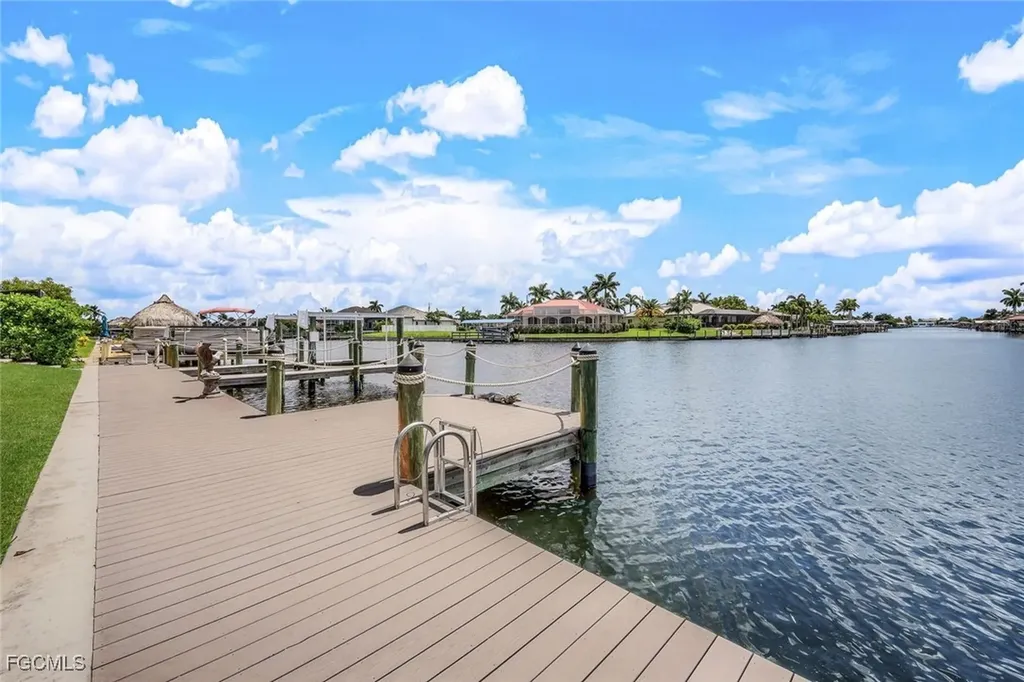 5321 SW 20th Place Cape Coral FL 33914