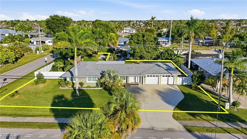 5229 Pelican Boulevard Cape Coral FL 33914