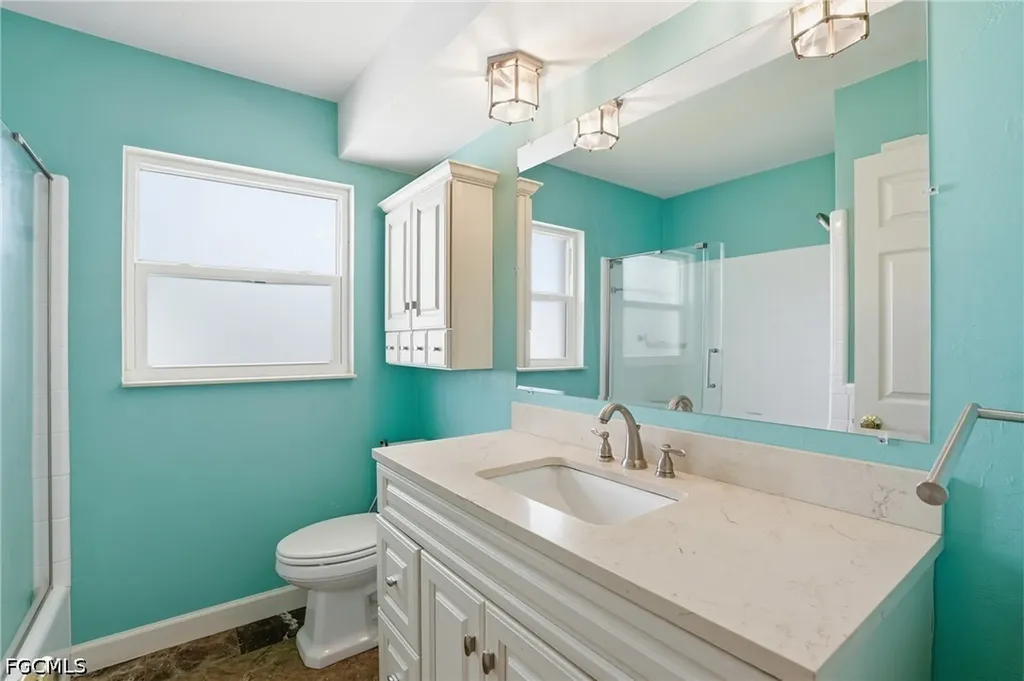 5229 Pelican Boulevard Cape Coral FL 33914
