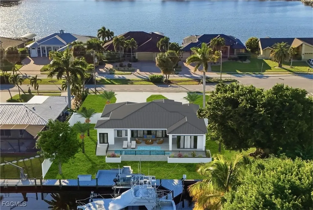 5229 Pelican Boulevard Cape Coral FL 33914