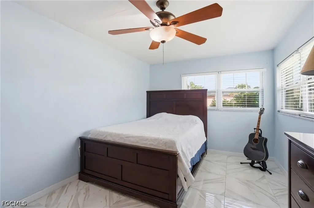 5229 Pelican Boulevard Cape Coral FL 33914