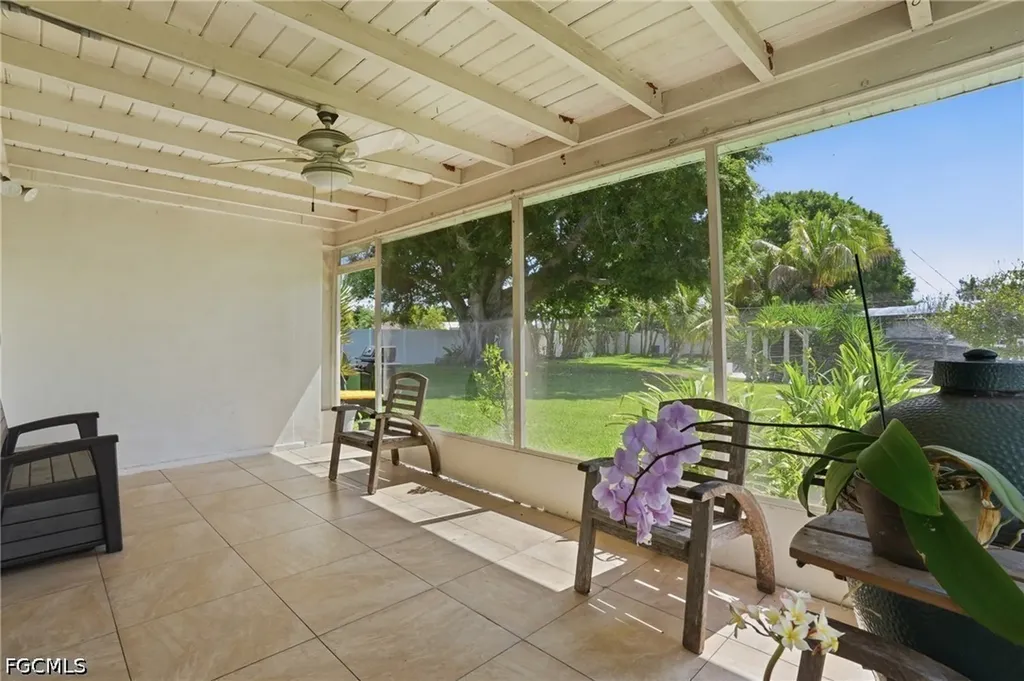 5229 Pelican Boulevard Cape Coral FL 33914