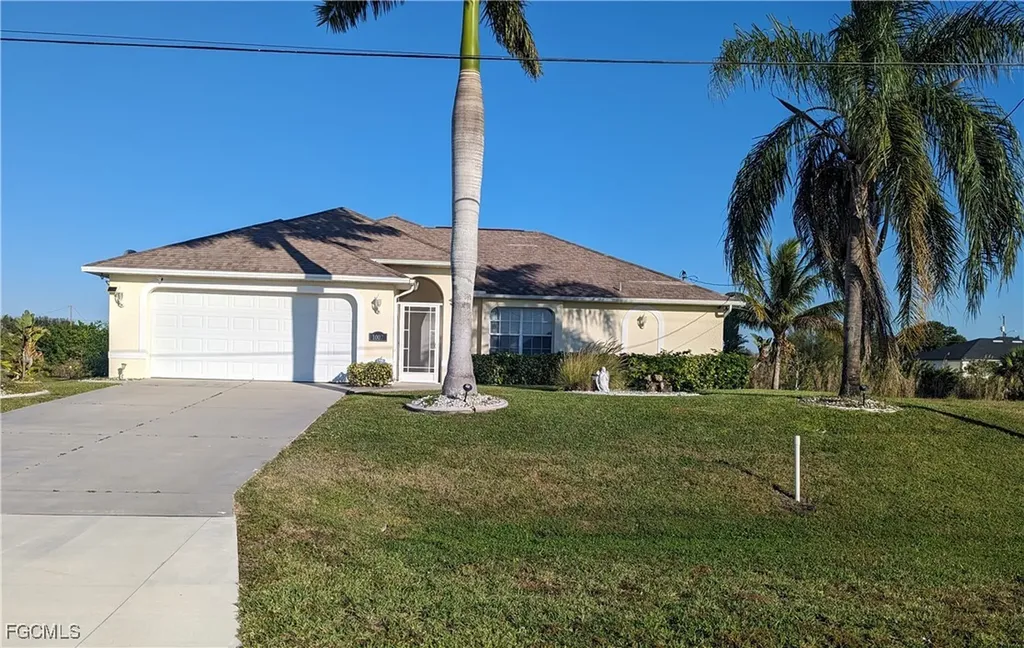 1007 NE 1st Avenue Cape Coral FL 33909