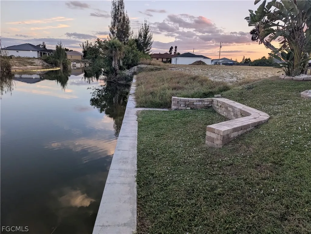 1007 NE 1st Avenue Cape Coral FL 33909