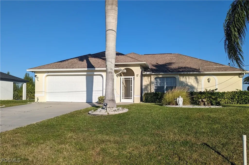 1007 NE 1st Avenue Cape Coral FL 33909