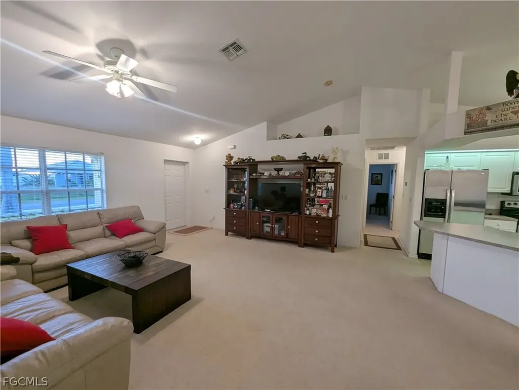 1007 NE 1st Avenue Cape Coral FL 33909