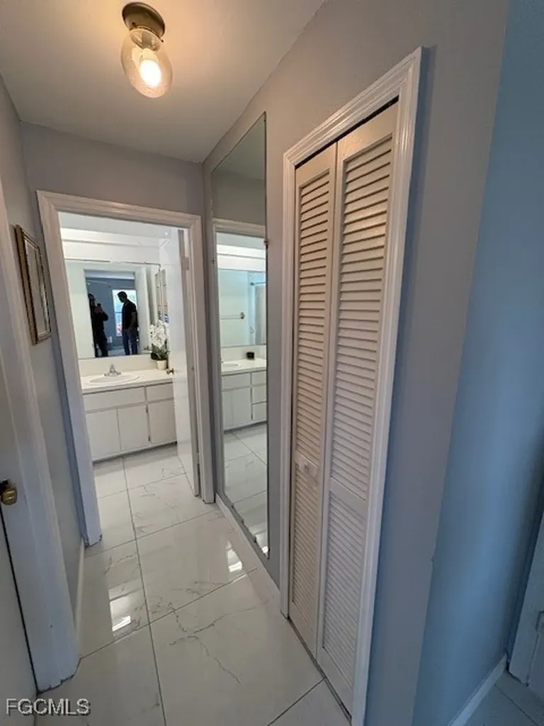 1939 Santa Barbara Boulevard Cape Coral FL 33991