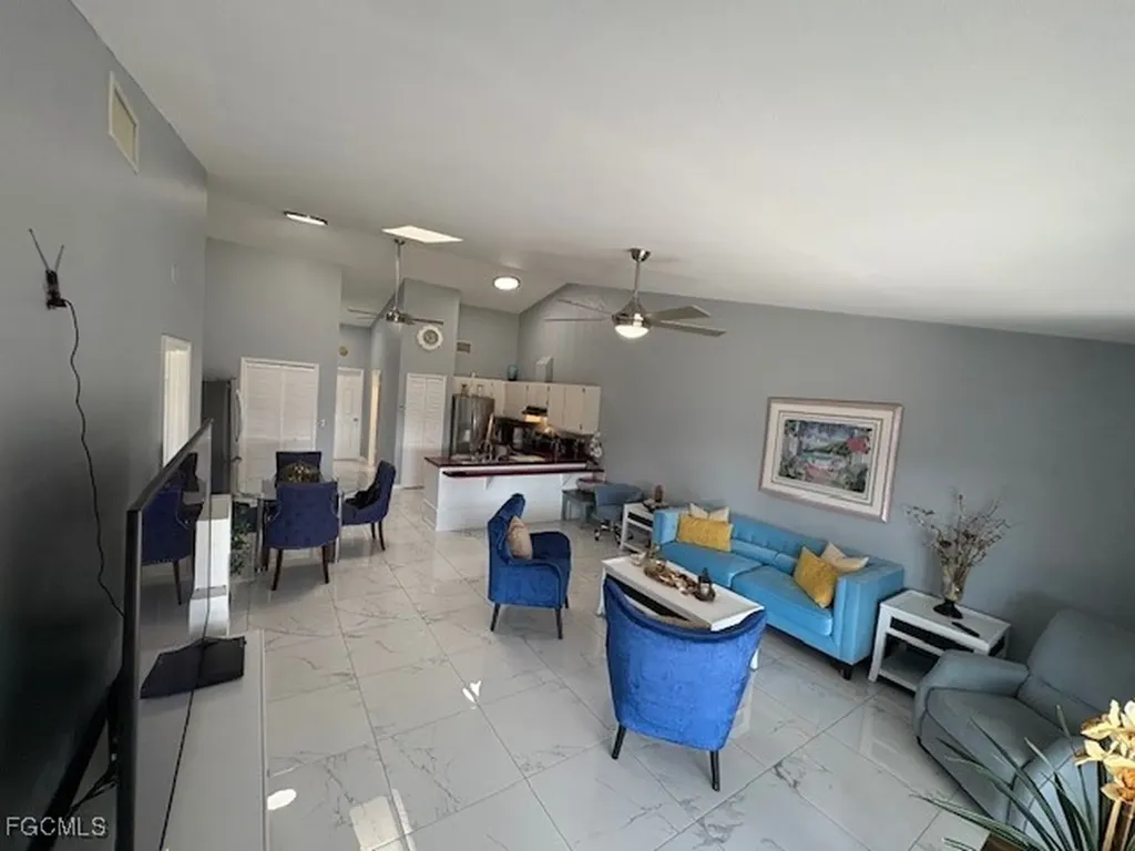 1939 Santa Barbara Boulevard Cape Coral FL 33991