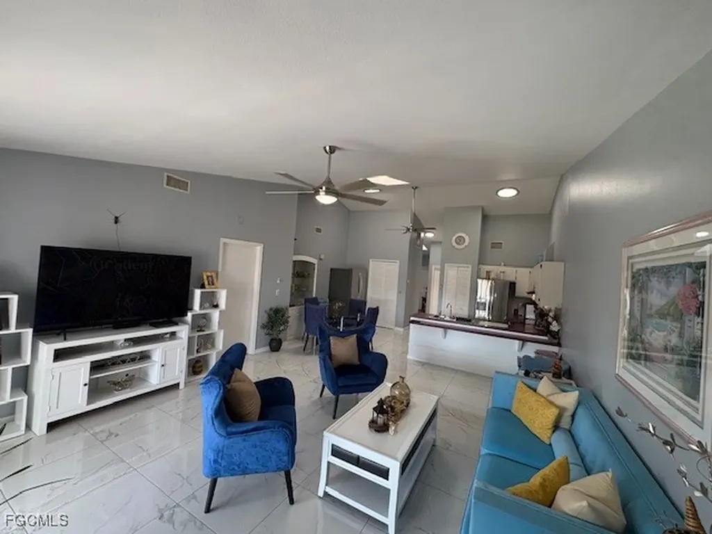 1939 Santa Barbara Boulevard Cape Coral FL 33991