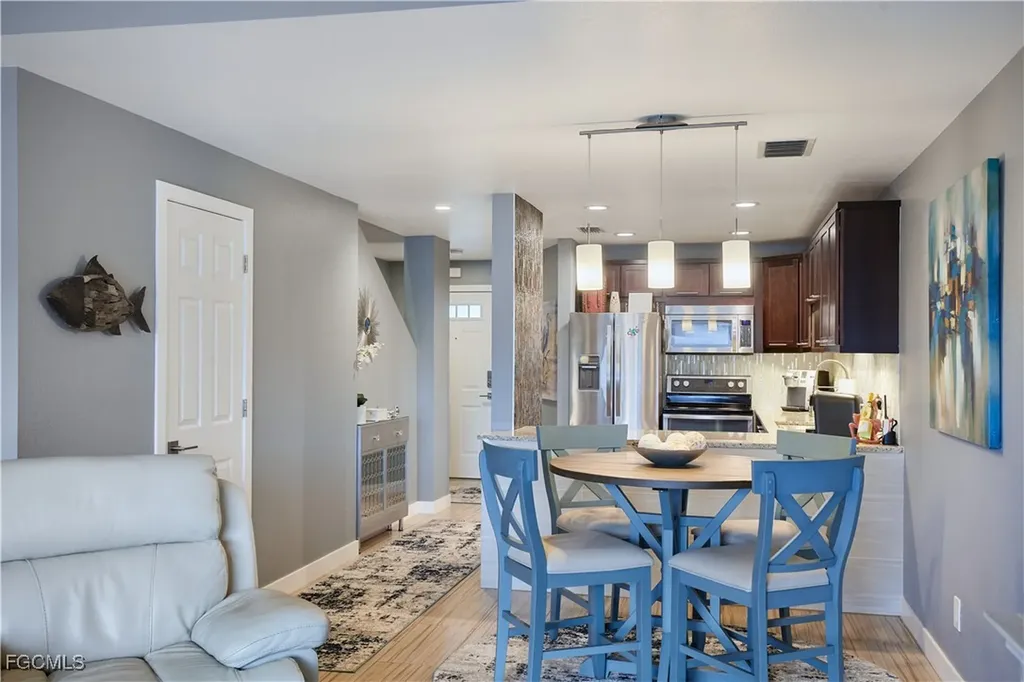 1315 SW 47th Terrace Cape Coral FL 33914