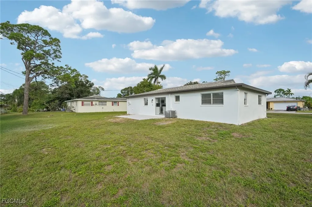 2342 Aldridge Avenue Fort Myers FL 33907