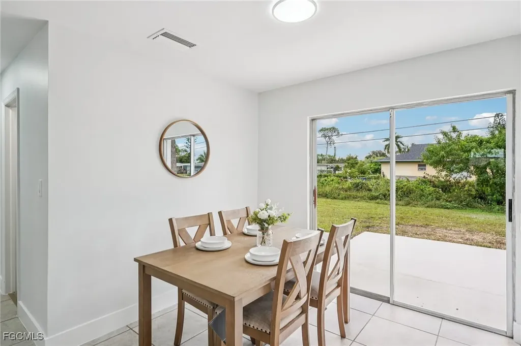 2342 Aldridge Avenue Fort Myers FL 33907