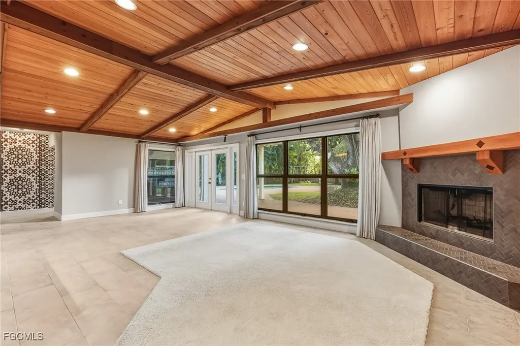 1250 Florida Avenue Fort Myers FL 33901