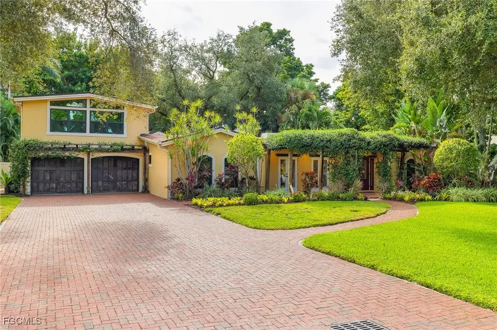 1250 Florida Avenue Fort Myers FL 33901