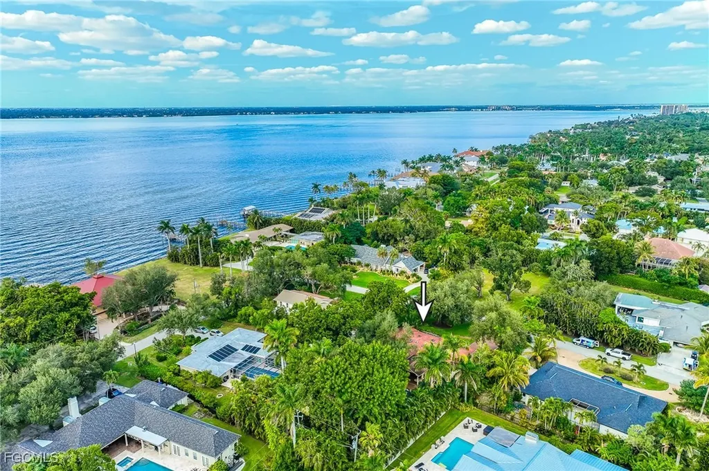 1250 Florida Avenue Fort Myers FL 33901