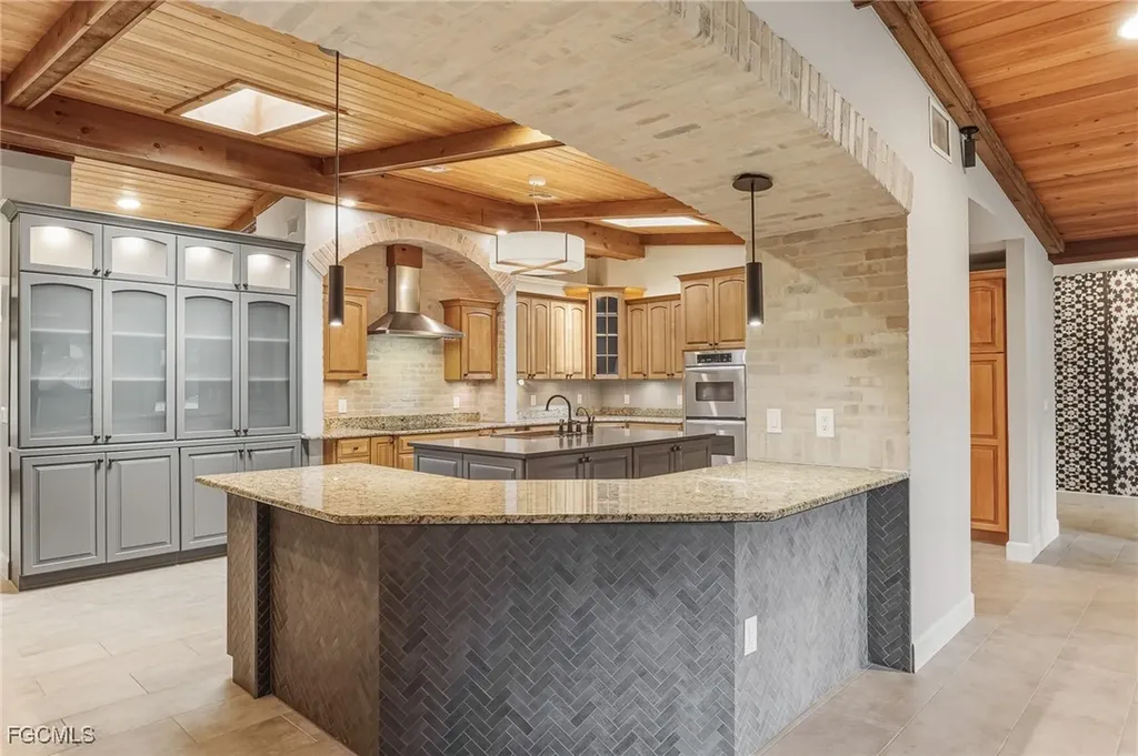 1250 Florida Avenue Fort Myers FL 33901