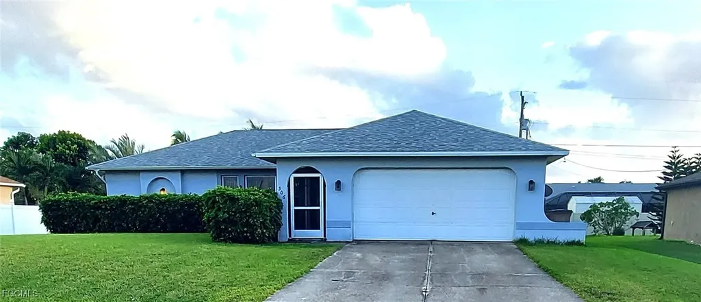 306 SE 2nd Street Cape Coral FL 33990
