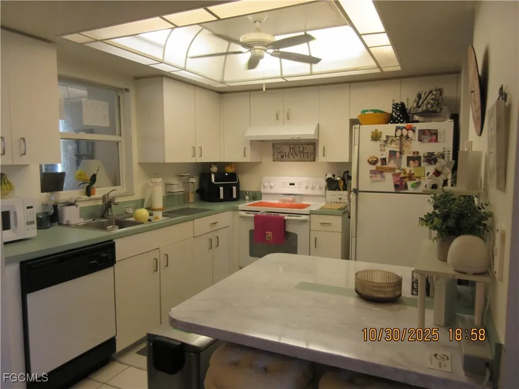 306 SE 2nd Street Cape Coral FL 33990