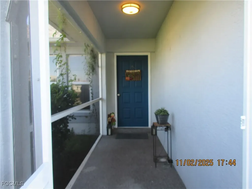 306 SE 2nd Street Cape Coral FL 33990
