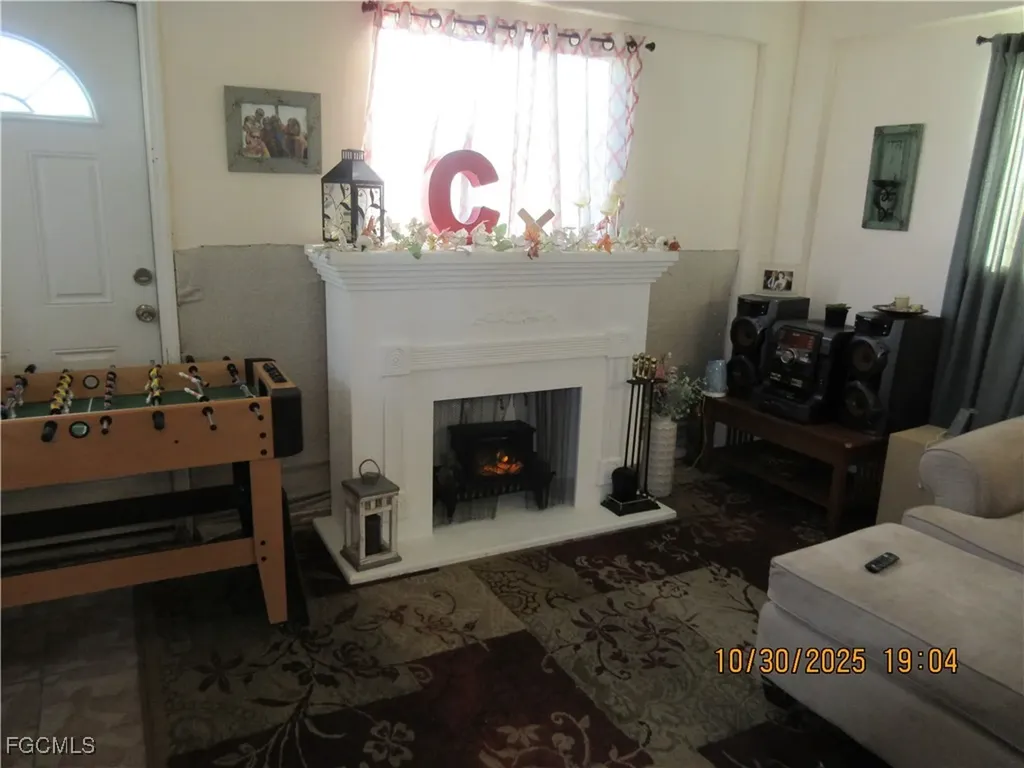 306 SE 2nd Street Cape Coral FL 33990
