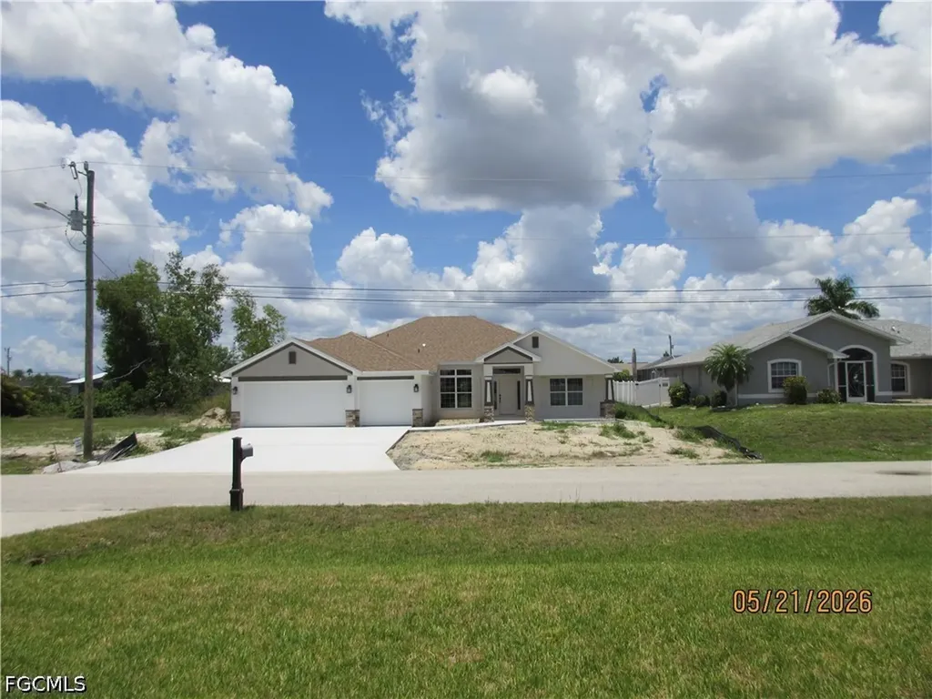 306 SE 2nd Street Cape Coral FL 33990