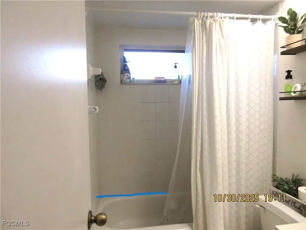 306 SE 2nd Street Cape Coral FL 33990