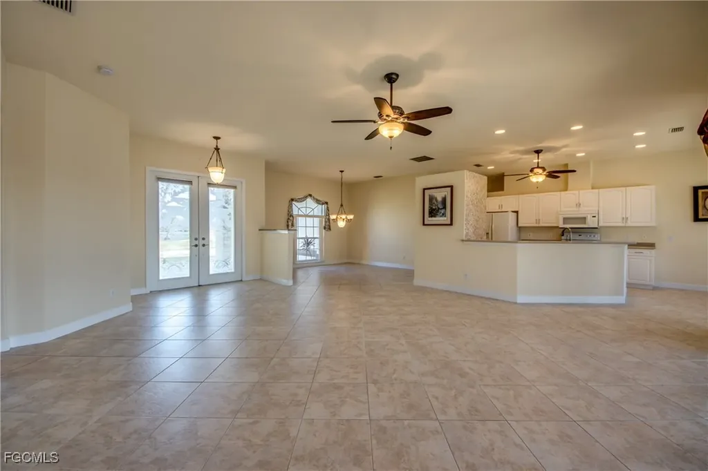 2820 SW 36th Street Cape Coral FL 33914