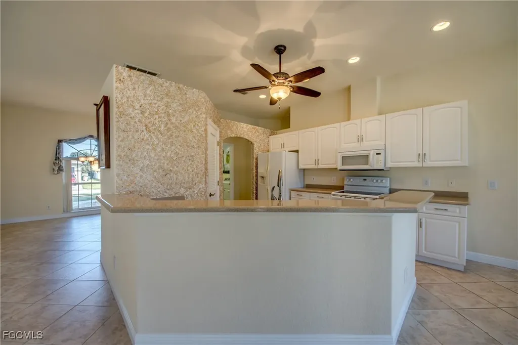 2820 SW 36th Street Cape Coral FL 33914