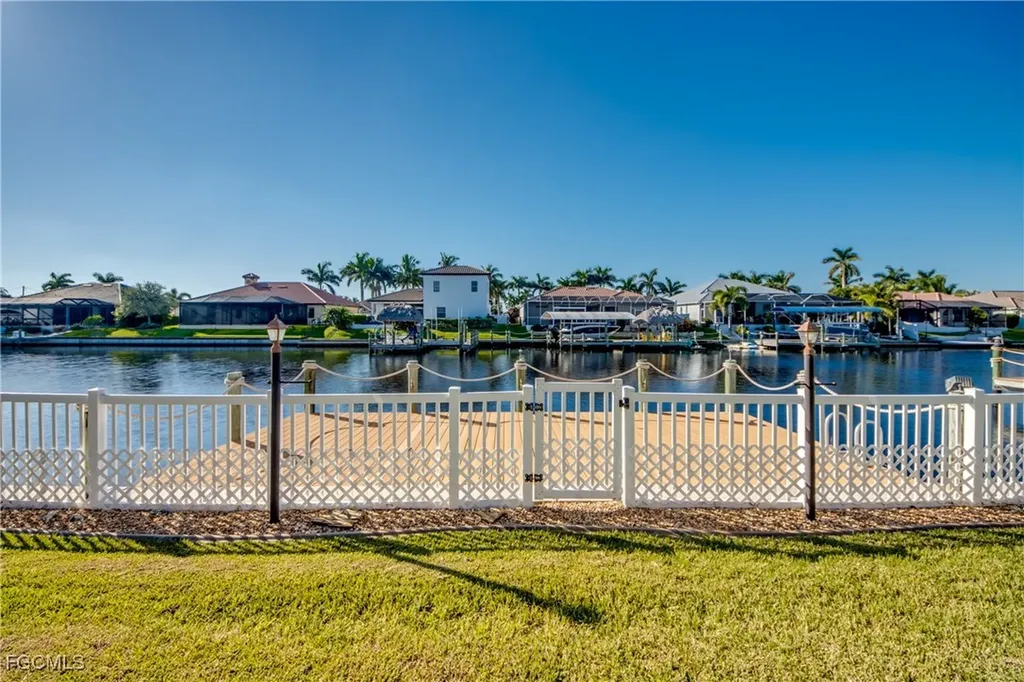 2820 SW 36th Street Cape Coral FL 33914