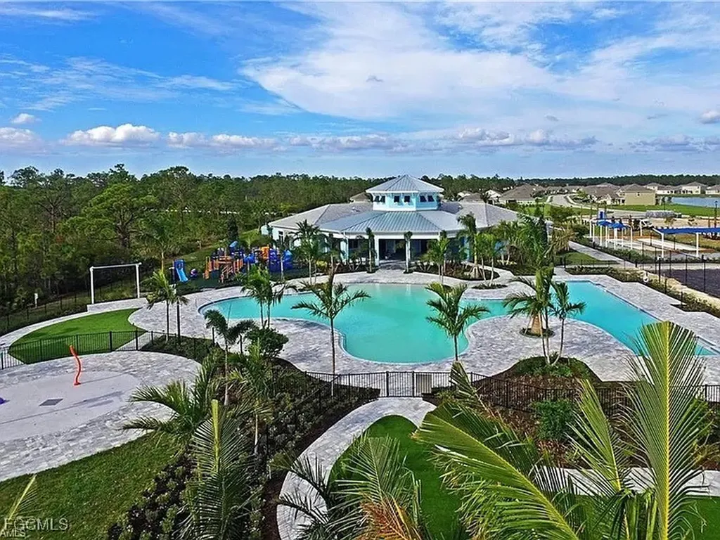 2739 Merida Lane Cape Coral FL 33909