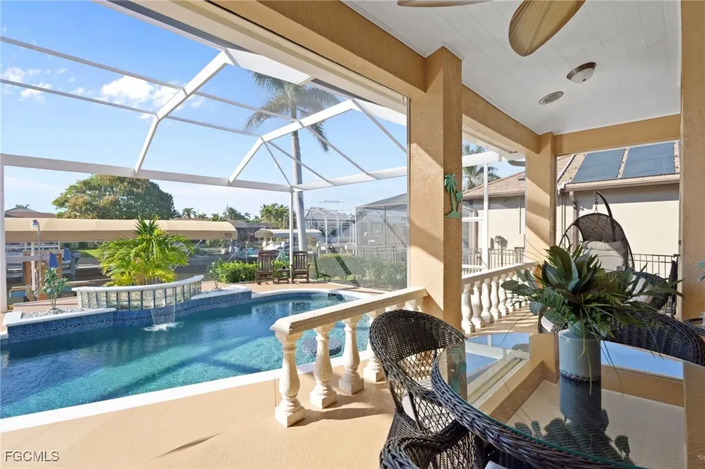 5220 SW 8th Place Cape Coral FL 33914