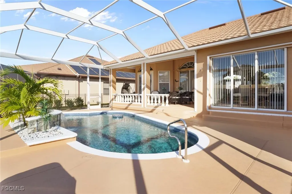 5220 SW 8th Place Cape Coral FL 33914