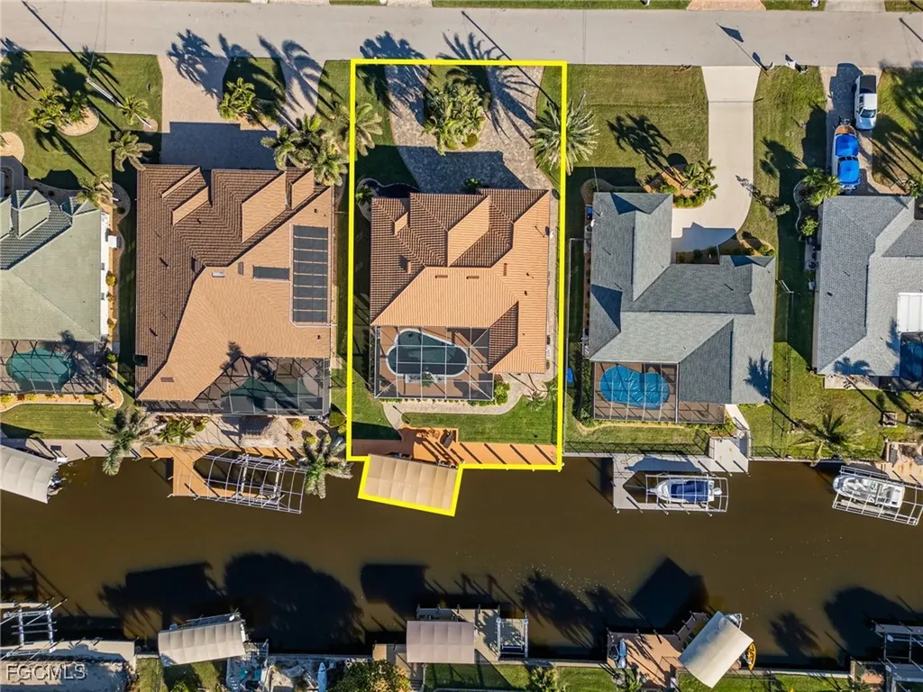 5220 SW 8th Place Cape Coral FL 33914