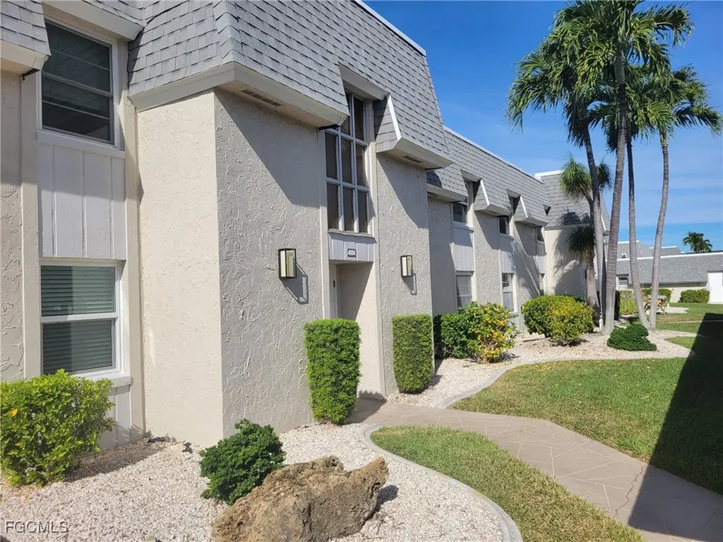 4104 SE 19th Avenue Cape Coral FL 33904