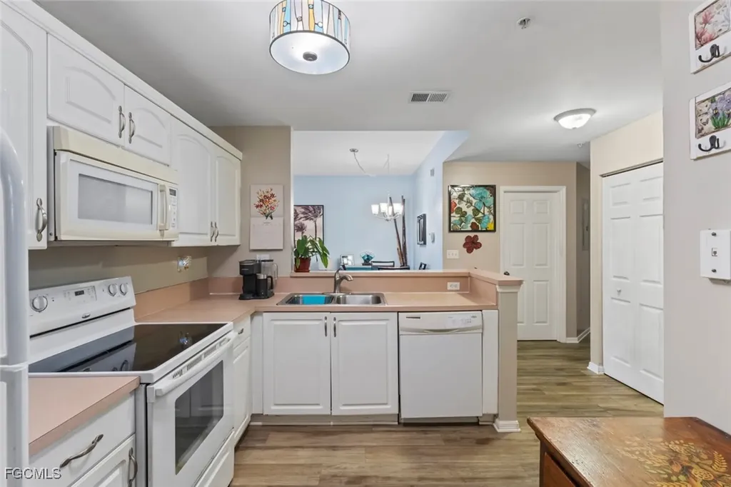 15430 Bellamar Circle Fort Myers FL 33908