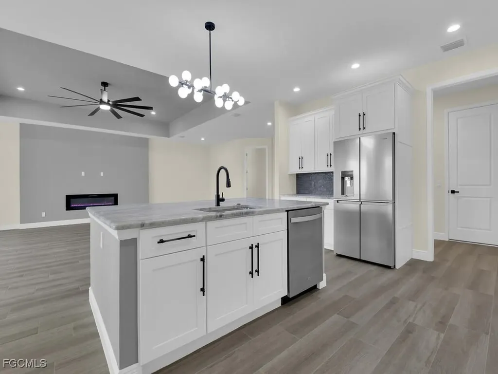 144 SW 28th Street Cape Coral FL 33914